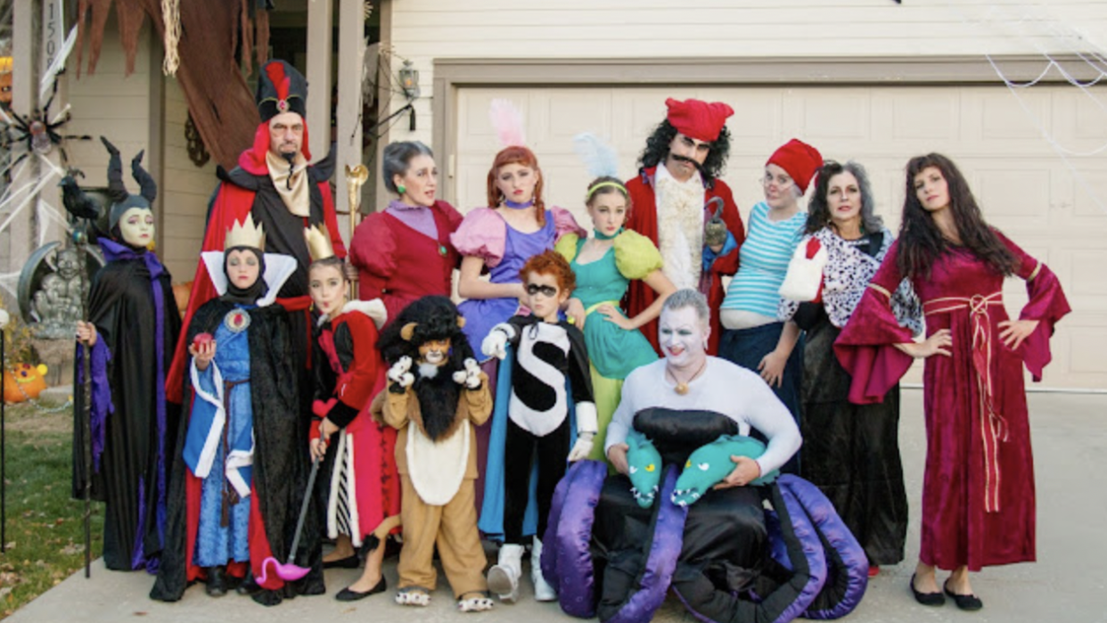 best group halloween costumes