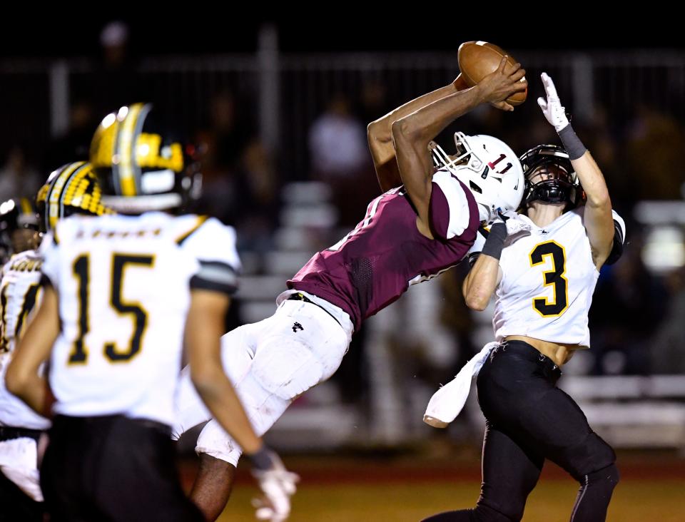 Hawley wide receiver Diontay Ramon catches a pass in the final seconds of the first half but falls one yard short of the Cisco end zone during the District 4-2A DI championship game last season in Hawley.