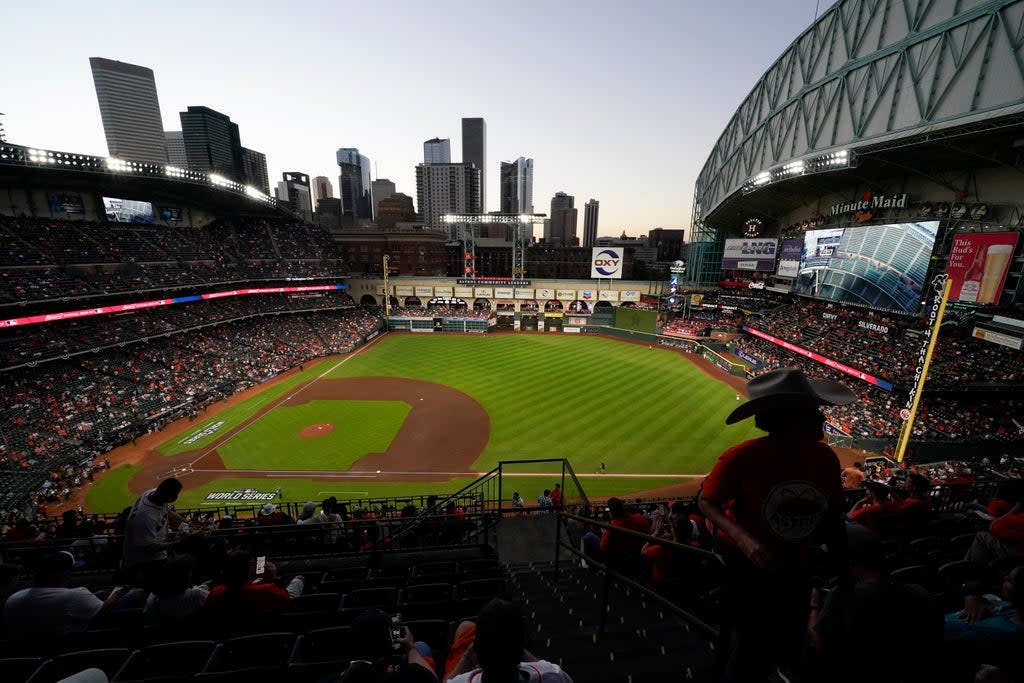 MLB-PARO LABORAL-AFICIONADOS (AP)