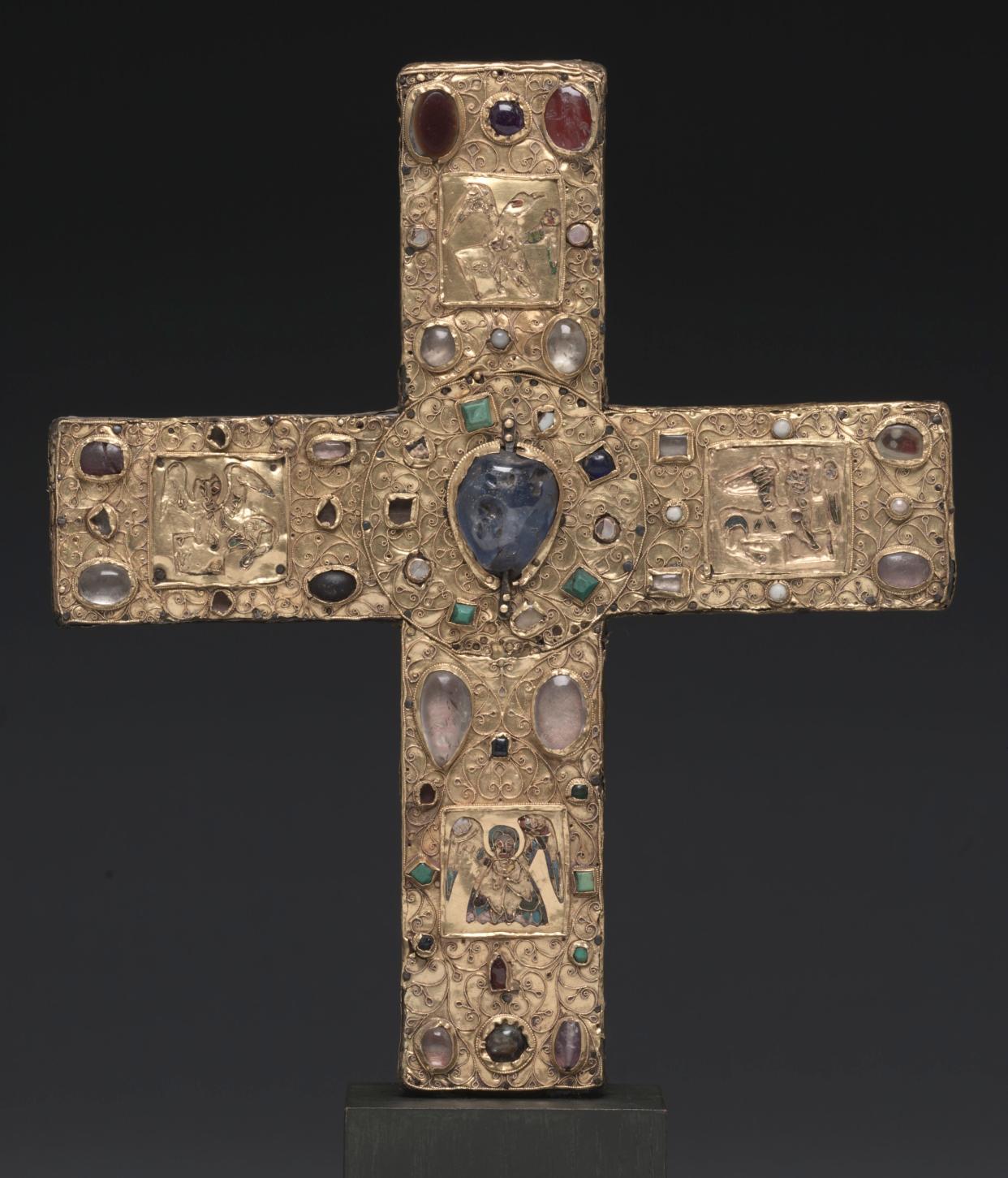 This precious gold cross was commissioned by Countess Gertrude (died 1077) and given to the church of Saint Blaise following the death of her husband, Count Liudolf of Brunswick (died 1038). It is on display at the Cleveland Museum of Art.