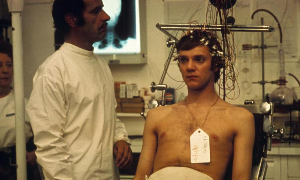 Geoffrey Palmer, left, with Malcolm McDowell in Lindsay Anderson’s O Lucky Man!, 1973.