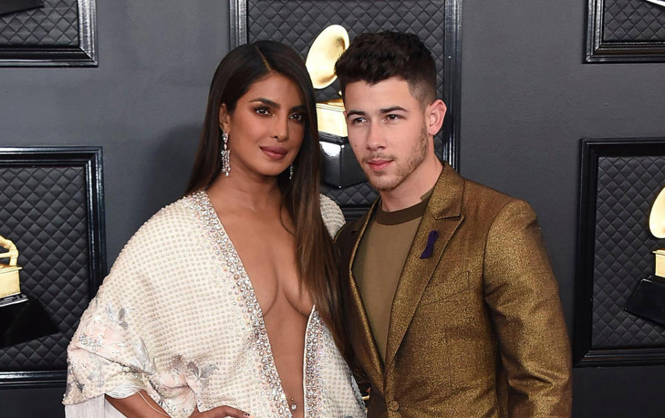 Priyanka Chopra And Nick Jones Xxxx Video - Priyanka Chopra Shows Off Her Belly Ring in Retro Gown With Nick Jonas at  Grammys