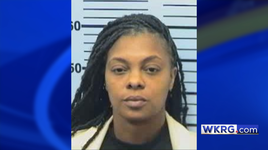 Titiana Overton Shelton mug shot, placed on a blue background with the WKRG.com logo