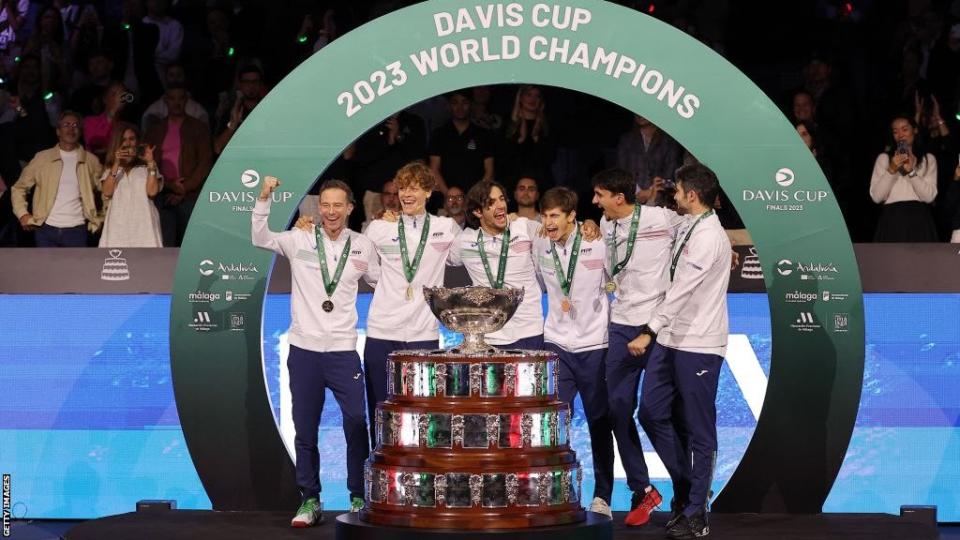 Italy celebrate Davis Cup win