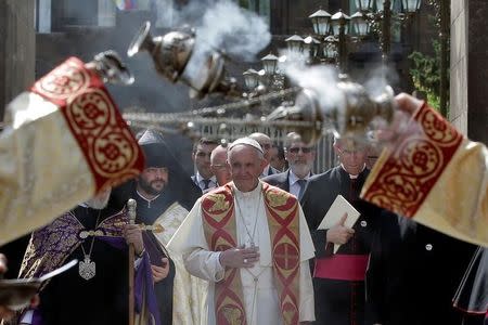 Pope Francis arrives to visit the Apostolic Cathedral in Etchmiadzin, Armenia, June 24, 2016. REUTERS/Andrew Medichini/Pool