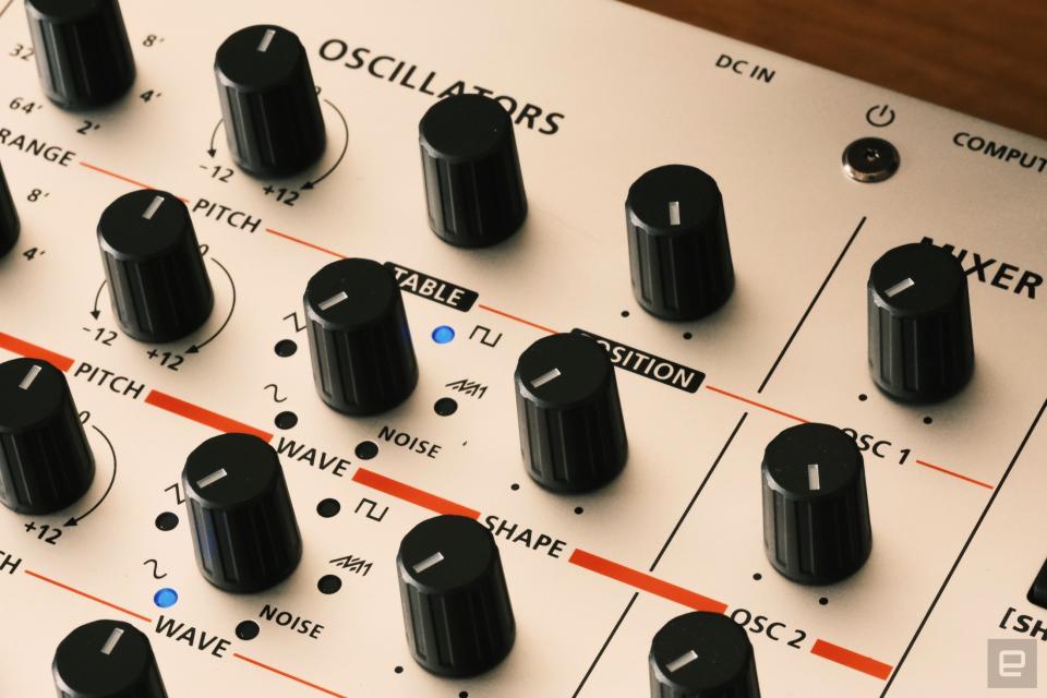 Roland Gaia 2 oscillator controls