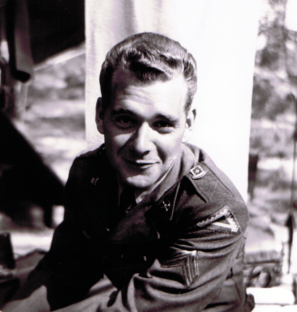 Arizona Pipeline founder Lowell "Duane" Moyers served in the Army in the early 1950s. Moyers died at his Apple Valley home in September. He was 92.