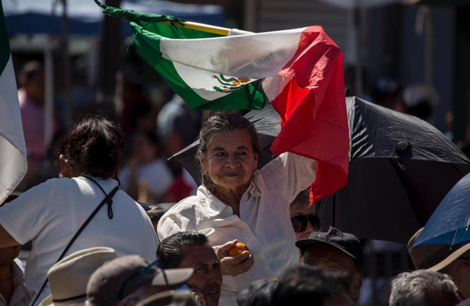 De acto por la dignidad de México a "Pejepalooza"