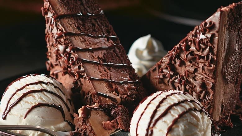 Chocolate Stampede, LongHorn Steakhouse