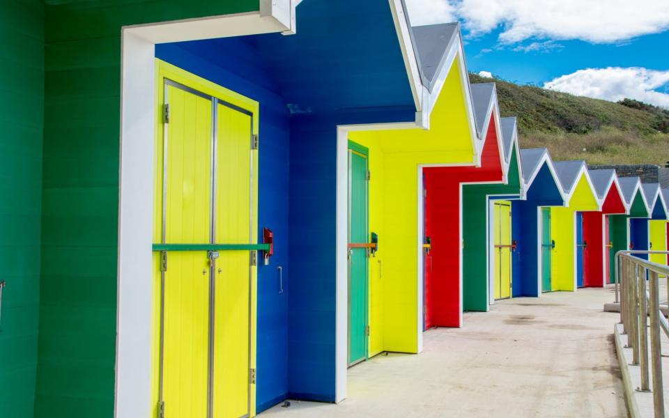 Barry beach huts - Phil Darby/iStock