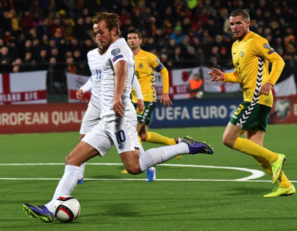 England’s Harry Kane shoots in a Euro 2016 qualifier against Lithuania