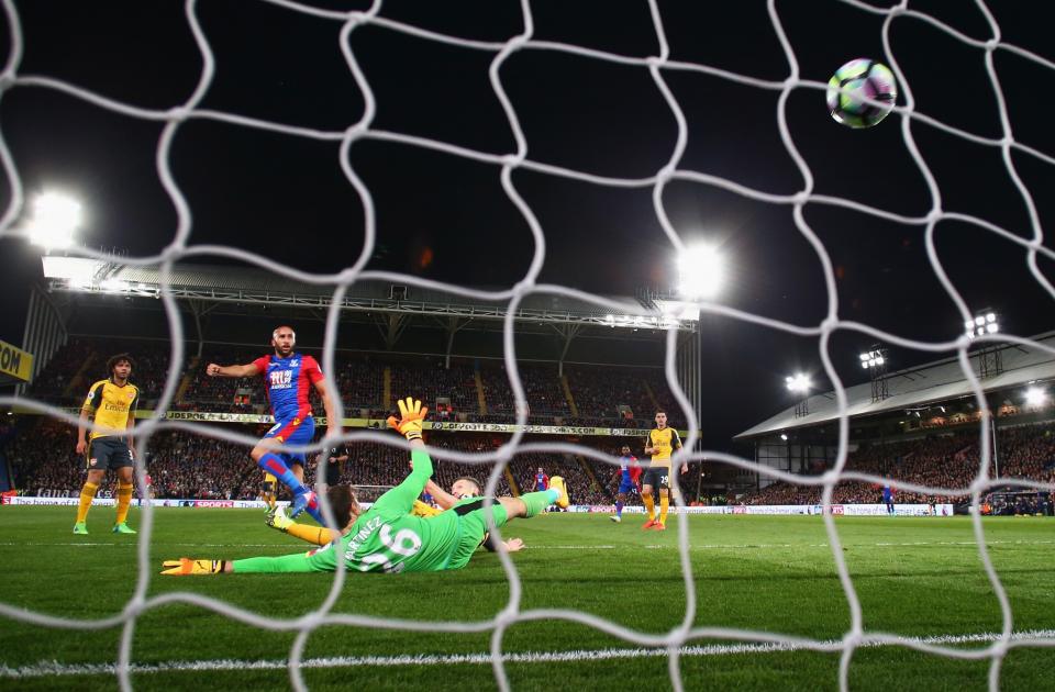 Andros Townsend hammers home Palace's first goal