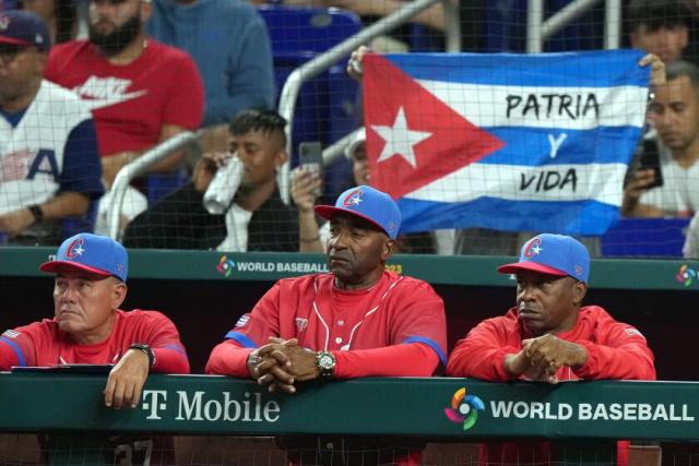 Cuban Elite League Baseball - Cuba Dugout