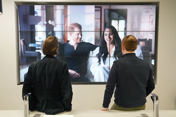 <div class="inline-image__caption"><p>Office workers in London, watching Neflix's 'Harry & Meghan.'</p></div> <div class="inline-image__credit">Jonathan Brady/PA Images via Getty Images</div>