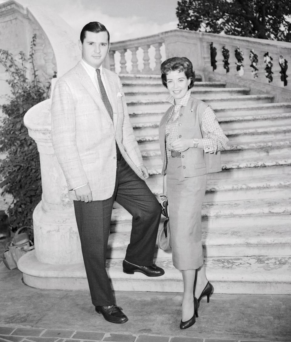 Gloria DeHaven and Richard Fincher