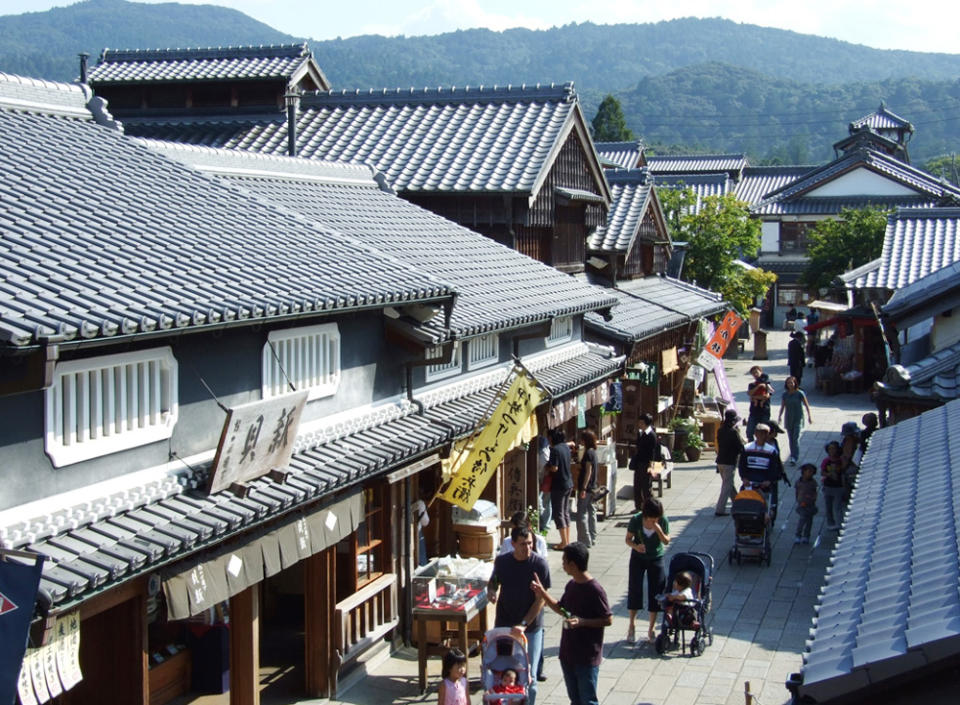 鄰近伊勢神宮的老街，可以體驗三重縣百年老店的味道、名產、歴史、風俗與人情味。（圖片提供/翔笙旅行社）