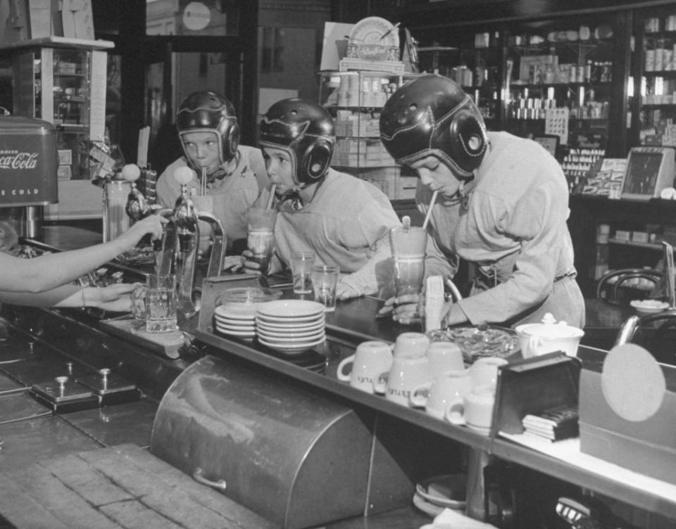 <p>Kids have always loved diners, since they can eat at the counter and get ice cream sodas. Because they were inexpensive, diners were a popular spot for them. </p>