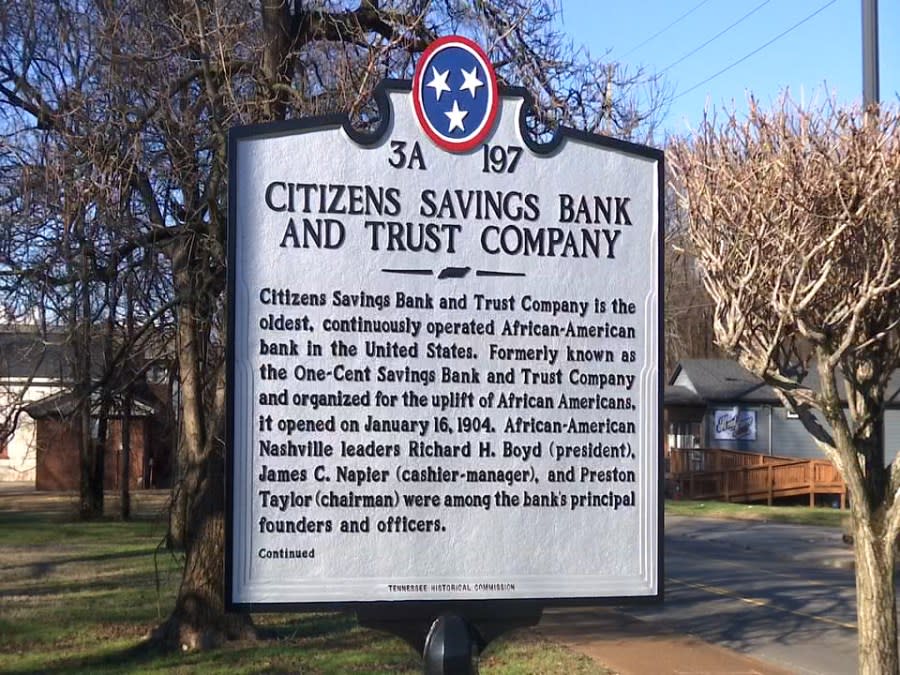 Citizens Savings Bank & Trust Historical Marker