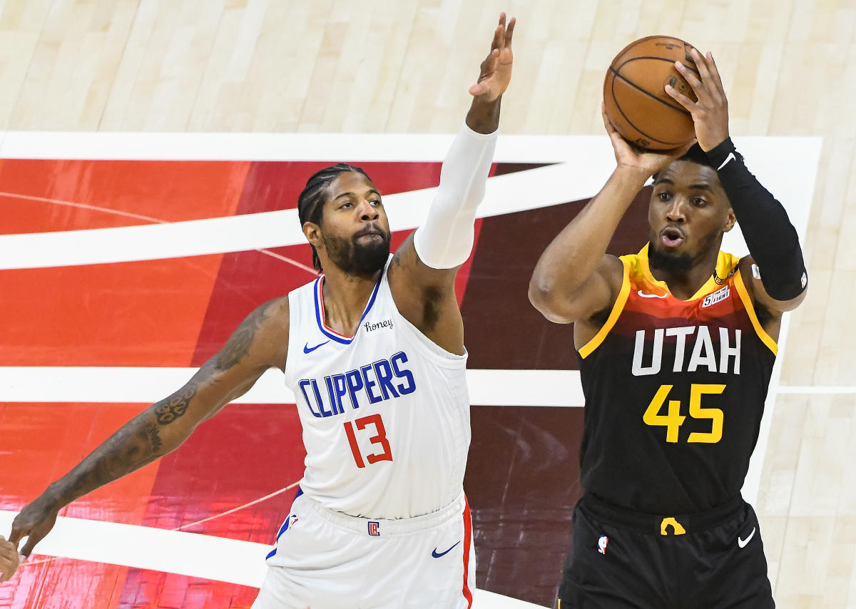 Jazz hold off Clippers to take 2-0 series lead in NBA playoffs