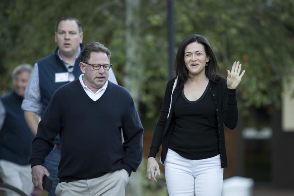 <div class="inline-image__caption"><p>Sheryl Sandberg and her then-boyfriend, Bobby Kotick, chief executive officer of Activision Blizzard, in 2018. </p></div> <div class="inline-image__credit">Drew Angerer</div>