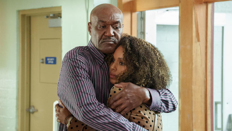 Edwin (Delroy Lindo) and Paige (Kerry Washington) in Unprisoned