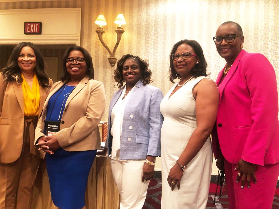 Leisa Richardson with took part in a panel diiscussion with other top Black female newsroom leaders at the 2022 NABJ Convention. Other panelists were (left to right) Felecia Henderson of the Maynard Institute for Journalism Education, Rana Cash of The Charlotte Observer, Maria Reeve of The Houston Chronicle, and Monica Richardson of the Miami Herald.