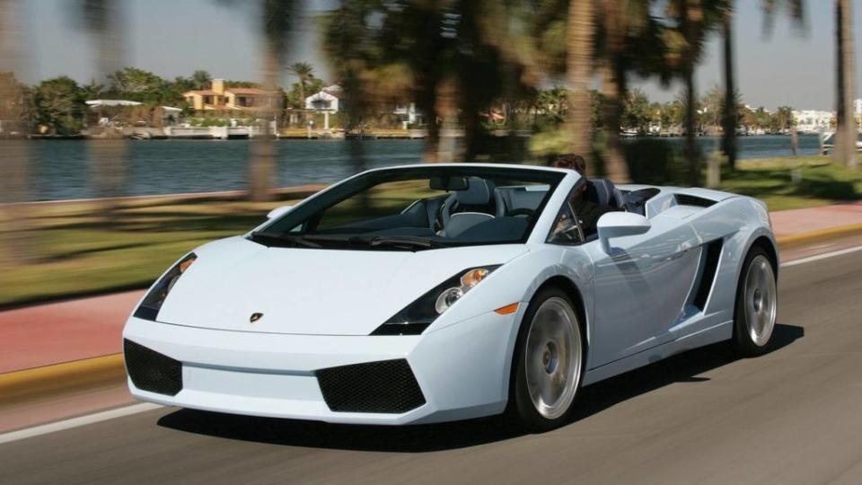 在2012年，Dwight Howard曾被拍到駕駛一輛Lamborghini Gallardo Spyder。(圖片來源/ 藍寶堅尼)