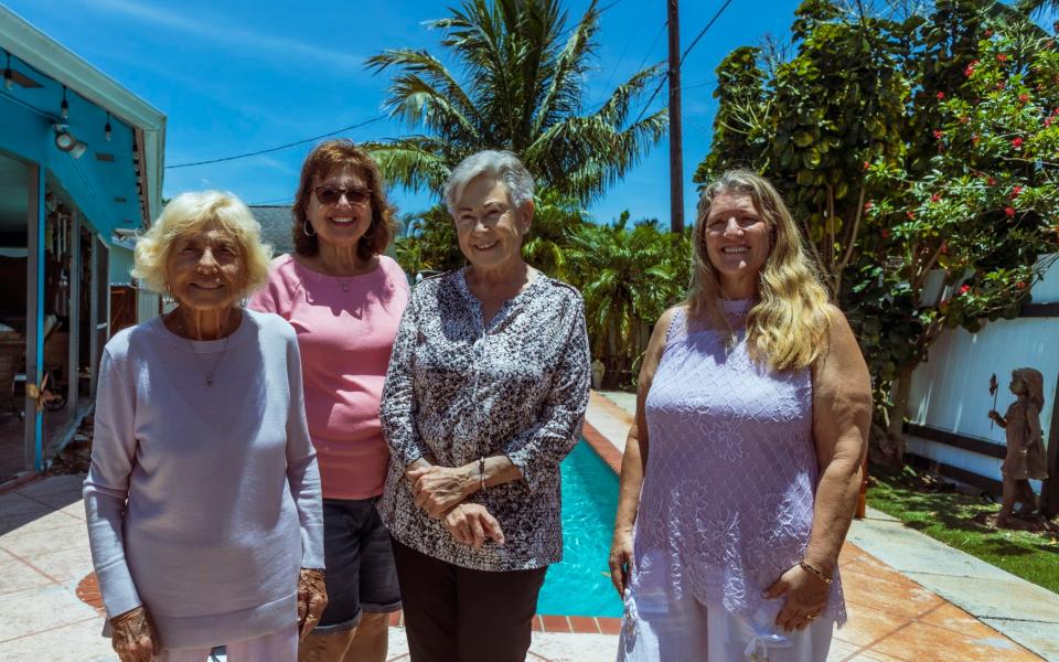 Dee Silverman, and Rochelle Stern, Nancy Beyer-Gordon and Carol Garrett - Saul Martinez for The Telegraph