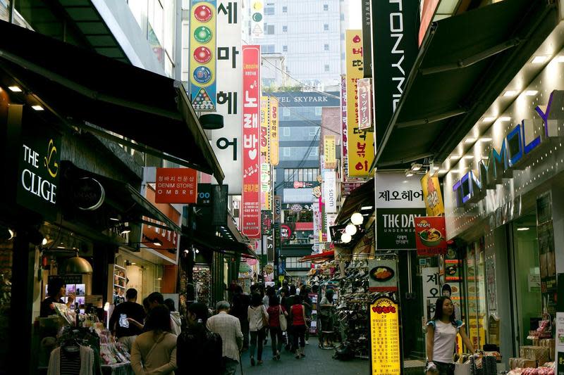 韓國疫情升溫，當局下令首都圈將禁止5人（含）以上的集會。（示意圖，PIXBAY）
