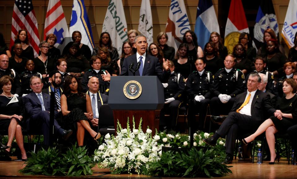 President Obama speaks at memorial for slain Dallas police