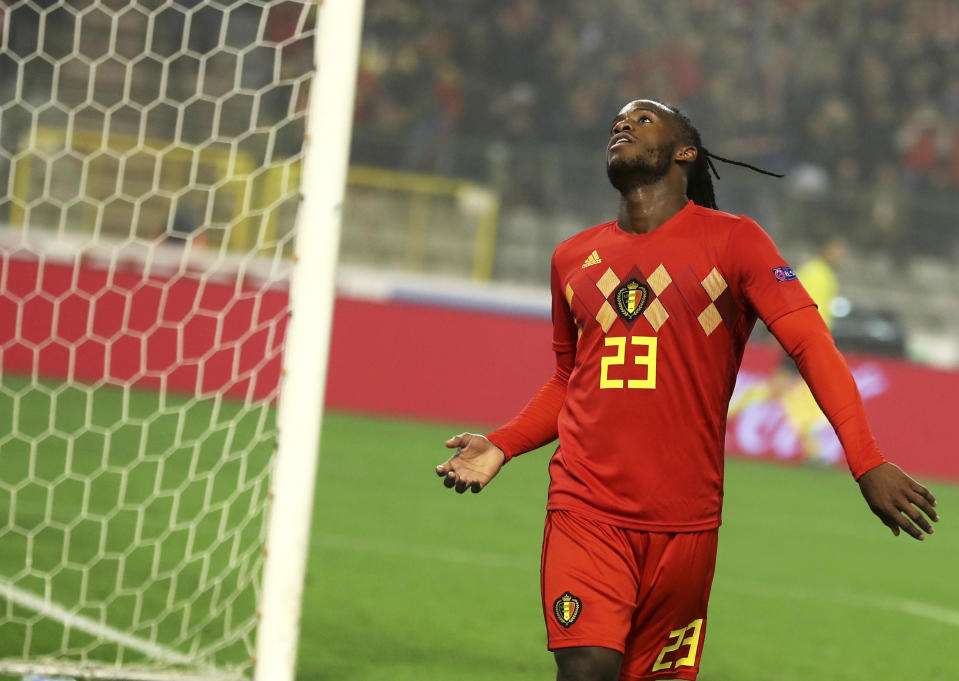 Michy Batshuayi festeja luego de anotar el segundo gol de Bélgica ante Islandia, el jueves 15 de noviembre de 2018, en un partido de la Liga de Naciones de la UEFA (AP foto/Francisco Seco)