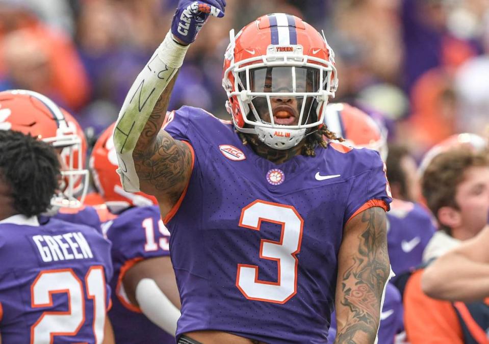 Nov 11, 2023; Clemson, South Carolina, USA; Clemson Tigers defensive end Xavier Thomas (3) gestures at the start of the fourth quarter against the Georgia Tech Yellow Jackets at Memorial Stadium. Mandatory Credit: Ken Ruinard-USA TODAY Sports