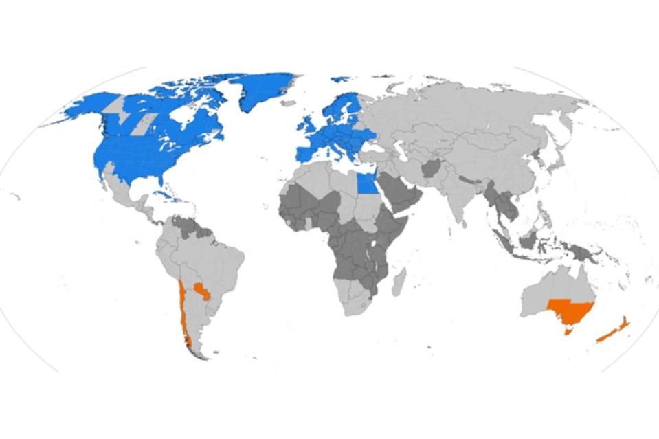 Close to 70 countries observe daylight savings time in at least some regions within their borders. Areas in blue observe DST in the nothern hemisphere, areas in orange observe DST in the southern hemisphere. Areas in light gray formerly observed DST, while areas in dark gray have never done so in the past. Wikipedia