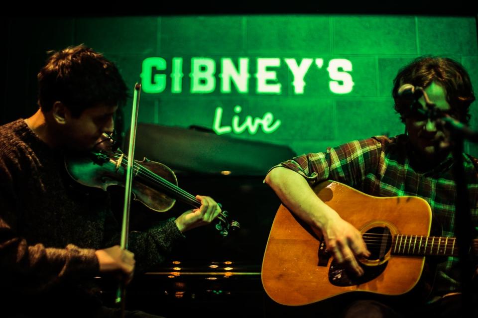 Live music at Gibney’s (Press Handout)