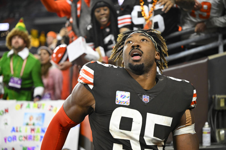 Cleveland Browns defensive end Myles Garrett (95) heads for the locker room after a win over the Cincinnati Bengals in an NFL football game in Cleveland, Monday, Oct. 31, 2022. (AP Photo/David Richard)