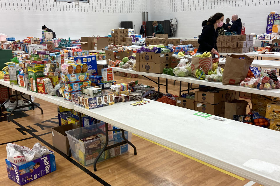 Image: Free groceries (Deon J. Hampton / NBC News)