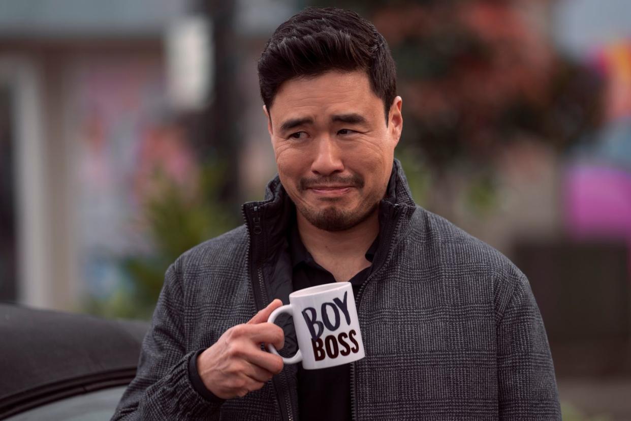 blockbuster randall park as timmy in episode 101 of blockbuster cr ricardo hubbsnetflix © 2022