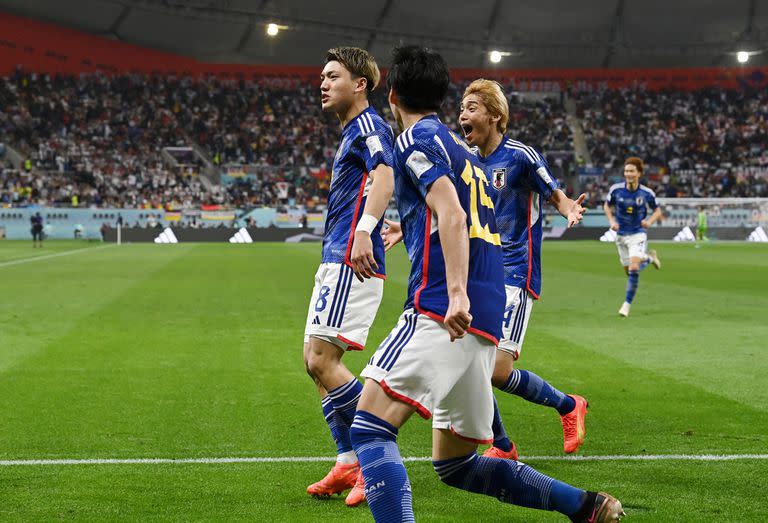 Ritsu Doan convierte el gol del empate de Japón ante Alemania