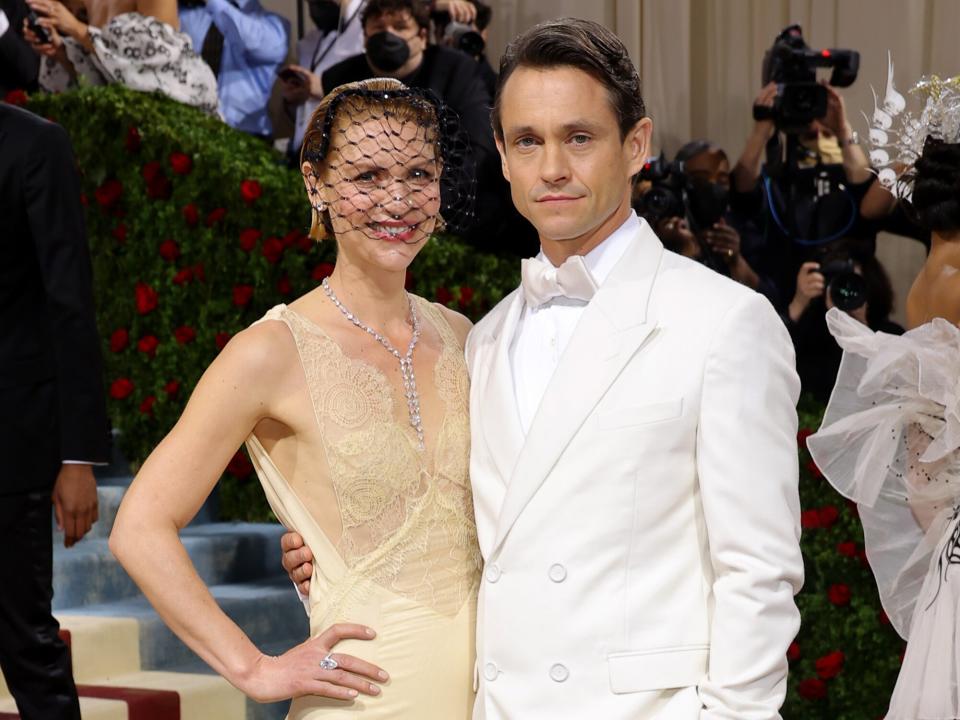 Claire Danes and Hugh Dancy attend The 2022 Met Gala Celebrating "In America: An Anthology of Fashion" at The Metropolitan Museum of Art on May 02, 2022 in New York City