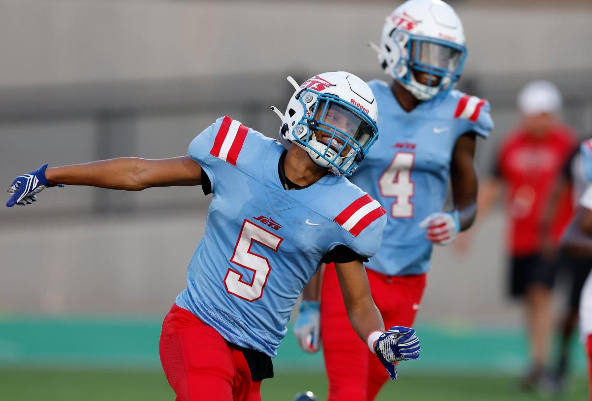 OSSAA football scrimmage Western Heights, Classen SAS shine on first