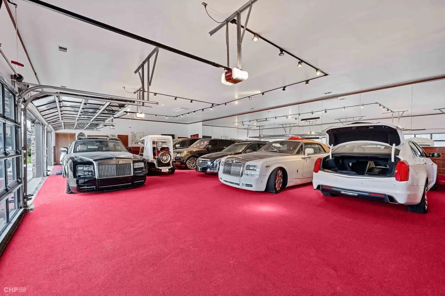 The garage is intended to showcase prize autos. (PHOTO: Chicago Home Photos)