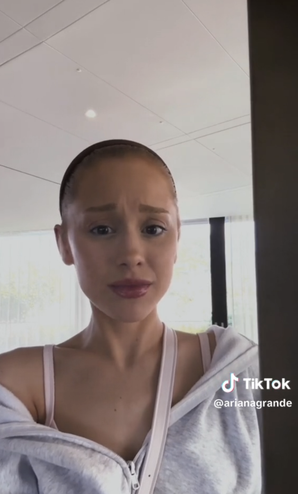   Ariana Grande / Via tiktok.com