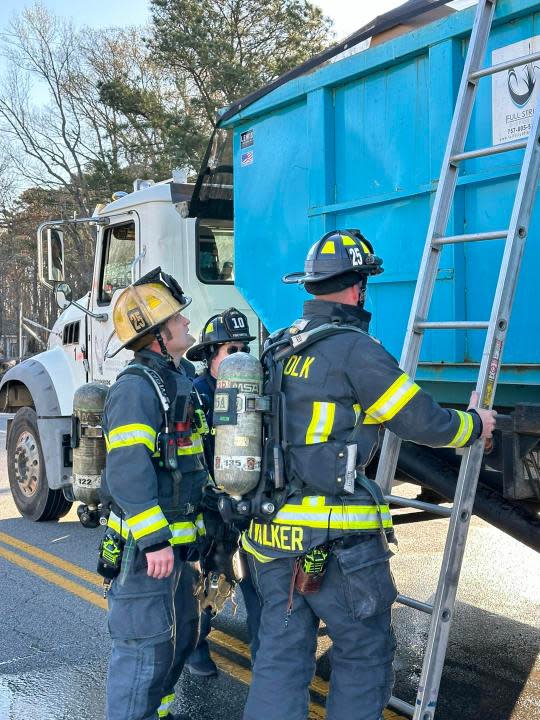 Nansemond Pkwy commercial vehicle fire (Courtesy: Suffolk Department of Fire & Rescue)