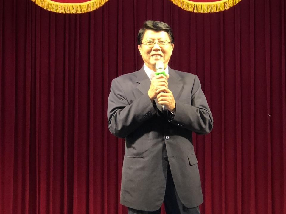 本屆台南市長選舉時，謝龍介在選戰過程中一路纏鬥，爭取連任的黃偉哲最終以43萬3684票、48.8%得票率連任成功，僅小勝對手謝龍介4萬5953票。謝龍介以38萬7731票、43.63%得票率高票落敗，也是台南縣市合併後，國民黨得票率最高的一次，此次若捲土重來，實力不容小覷。   圖：黃博郎／攝