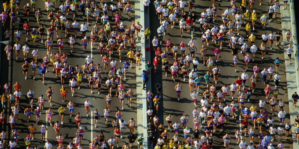 aerial runners new york city marathon