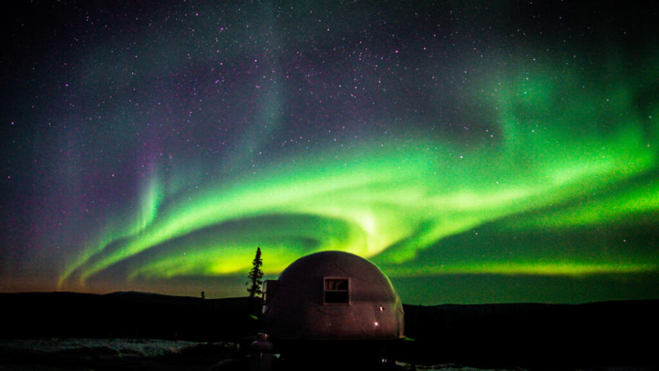 igloo with clear roof in Fairbanks Alaska