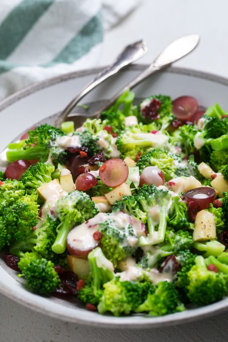 Easy Vegan Broccoli Salad
