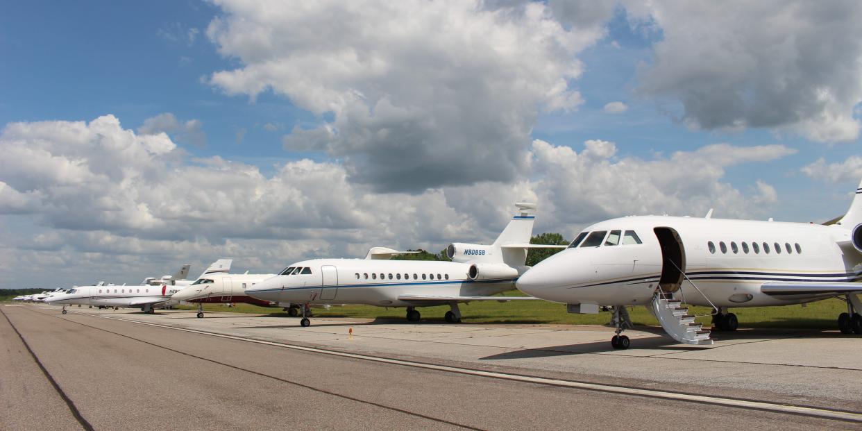 Private jets line the runway at Augusta Regional Airport.