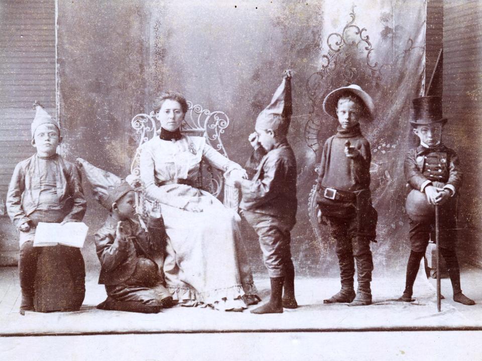 Halloween costumes in 1870