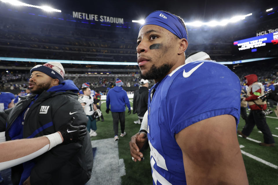 Will Saquon Barkley return to the Giants next season? If so, will he do so under the franchise tag? (AP Photo/Adam Hunger)